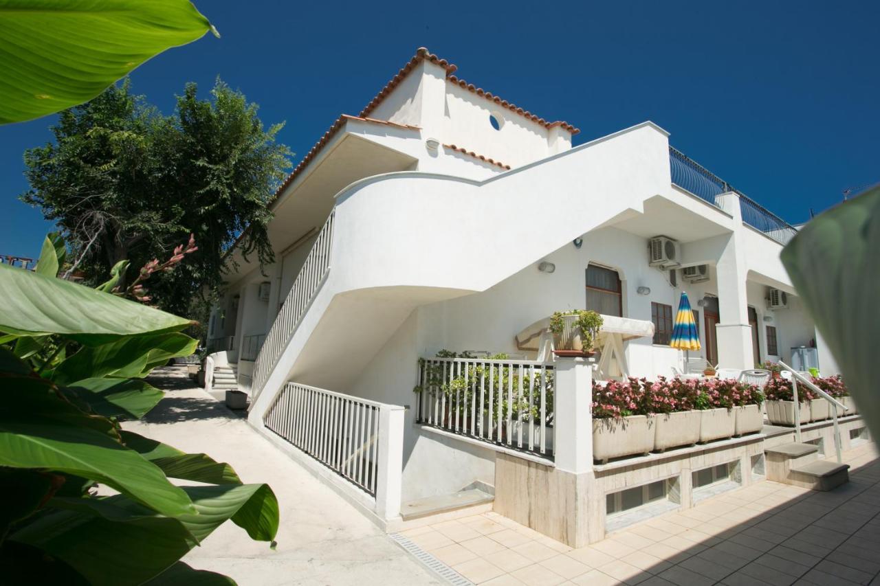 Residence Adriatico Mattinata Εξωτερικό φωτογραφία